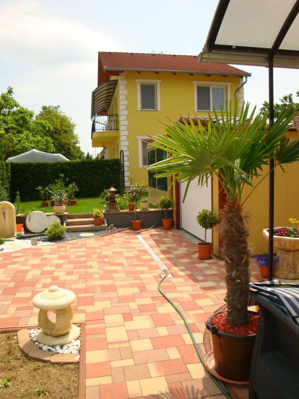 Yellow Apartmanhaz Bük Εξωτερικό φωτογραφία