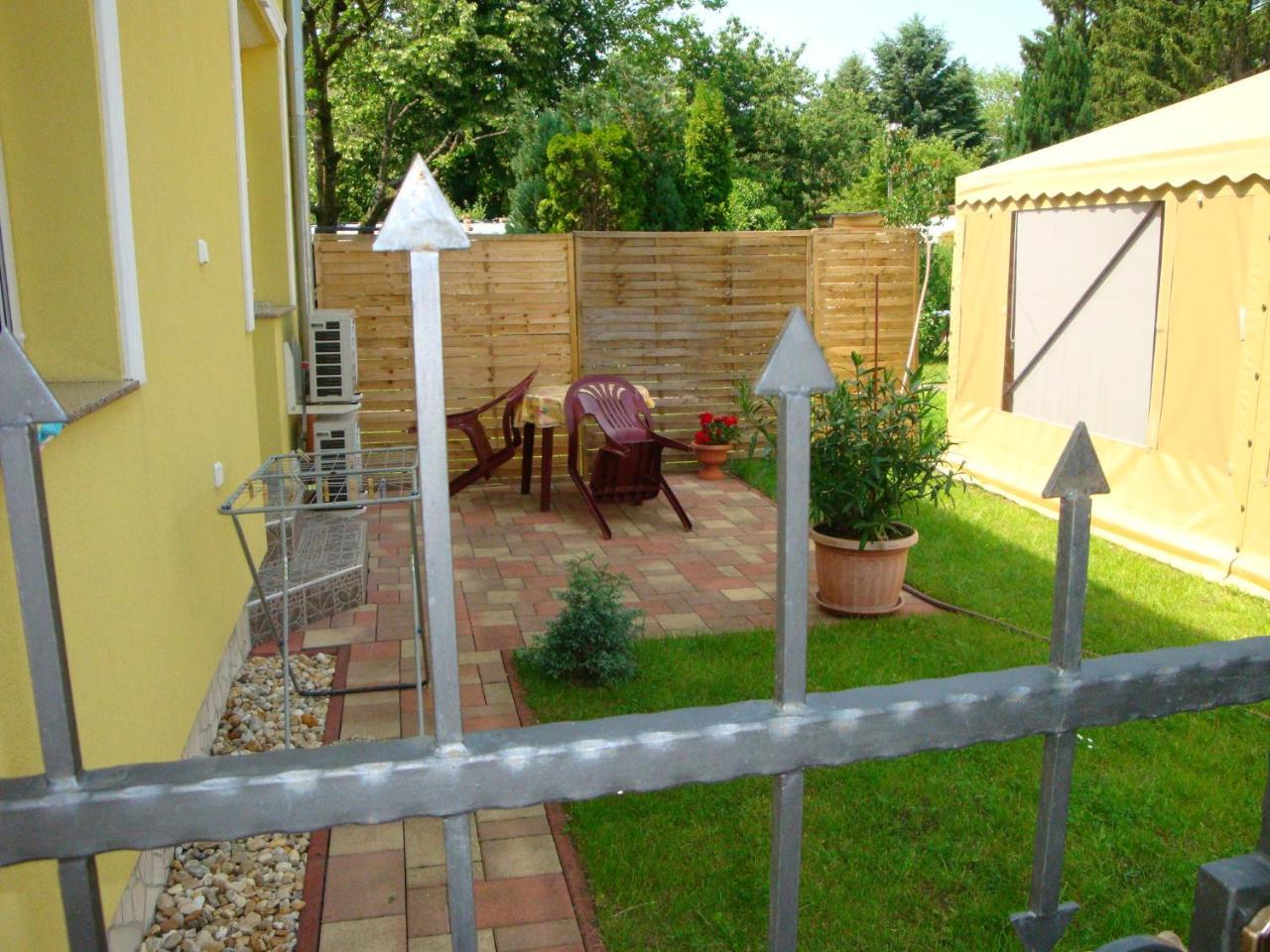 Yellow Apartmanhaz Bük Εξωτερικό φωτογραφία